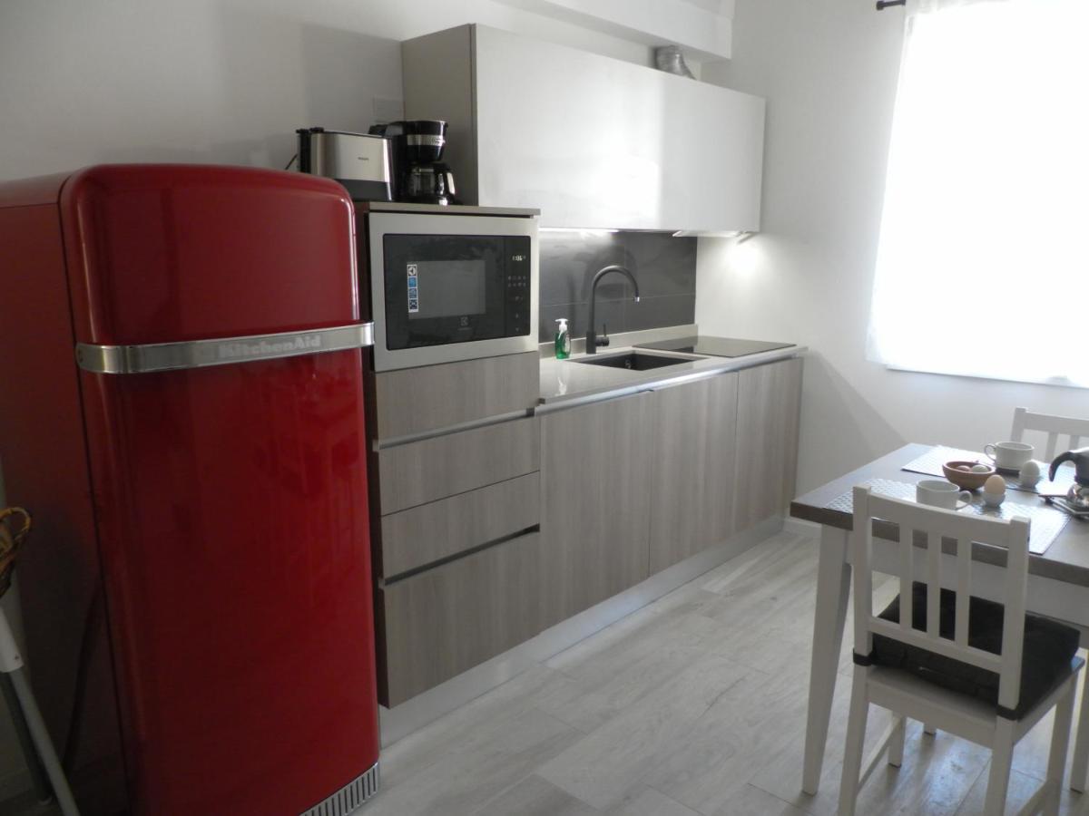 La Casa Di Virginia Apartment Arco Luaran gambar