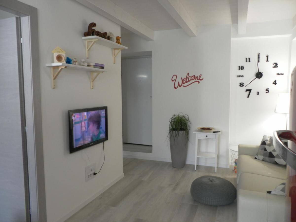 La Casa Di Virginia Apartment Arco Luaran gambar