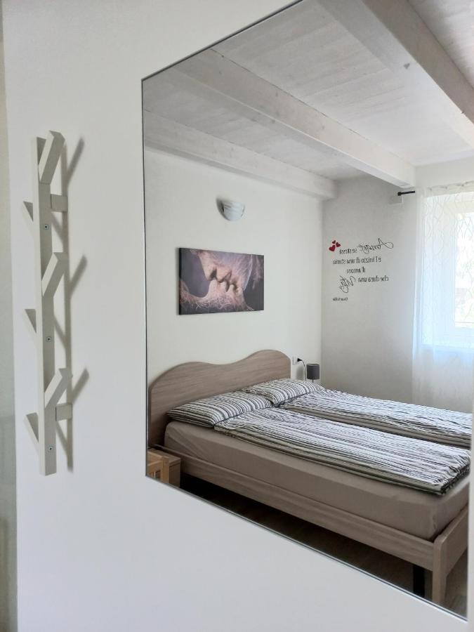 La Casa Di Virginia Apartment Arco Luaran gambar